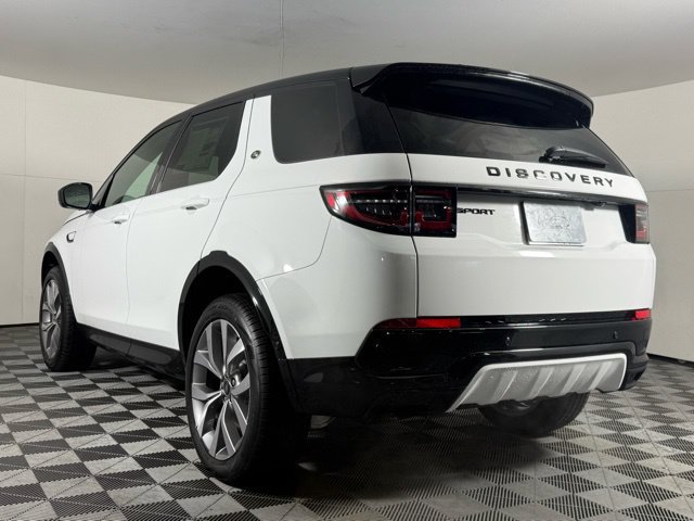 Used 2026 Land Rover Discovery Sport Landmark AWD/4WD image 4