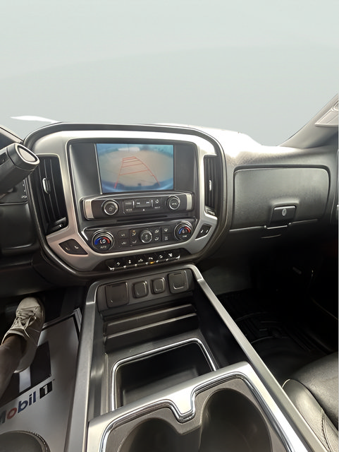 Used 2016 GMC Sierra 3500 SLT w/ Snow Plow Prep Package AWD/4WD image 21