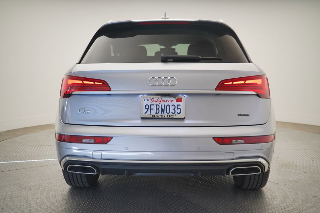 Used 2023 Audi Q5 2.0T Premium w/ Convenience Package image 4