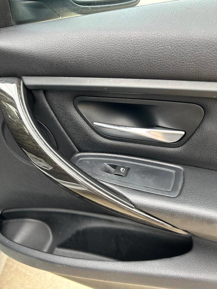 Used 2015 BMW 328i Sedan image 25