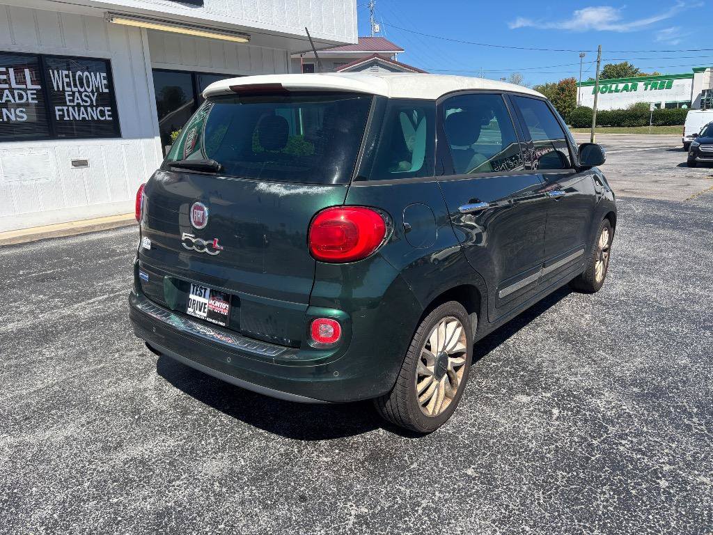 Used 2014 FIAT 500L Lounge FWD image 2