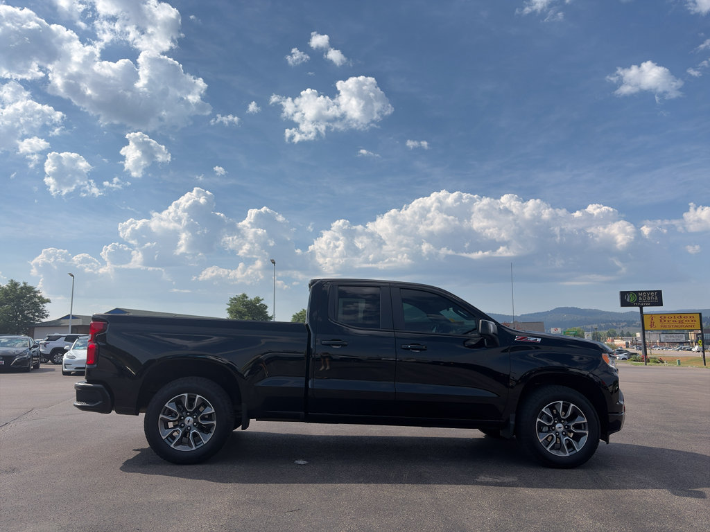 Certified 2025 Chevrolet Silverado 1500 RST AWD/4WD image 5