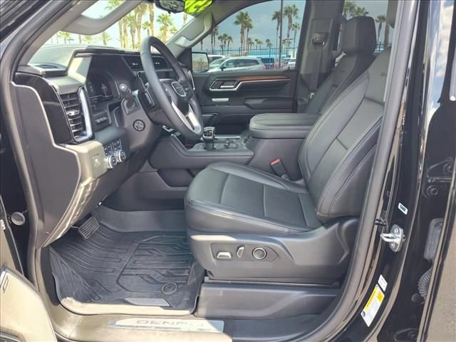 Used 2024 GMC Sierra 1500 Denali w/ Denali Reserve Package AWD/4WD image 6