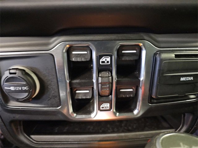 Used 2021 Jeep Wrangler Unlimited Sport image 27