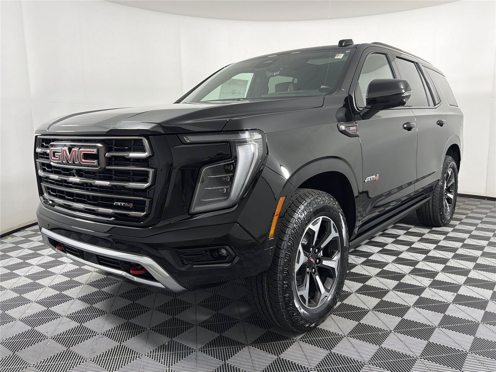 New 2026 GMC Yukon AT4 Ultimate w/ LPO, Floor Liner Package AWD/4WD image 3