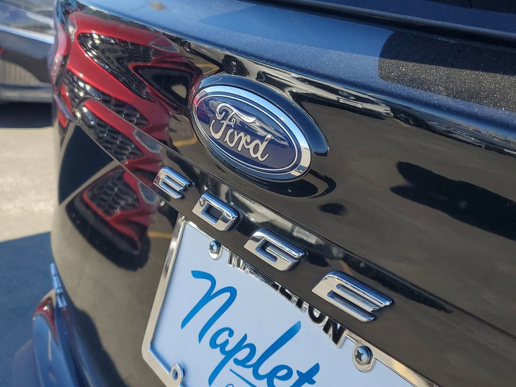 Used 2023 Ford Edge SEL image 8