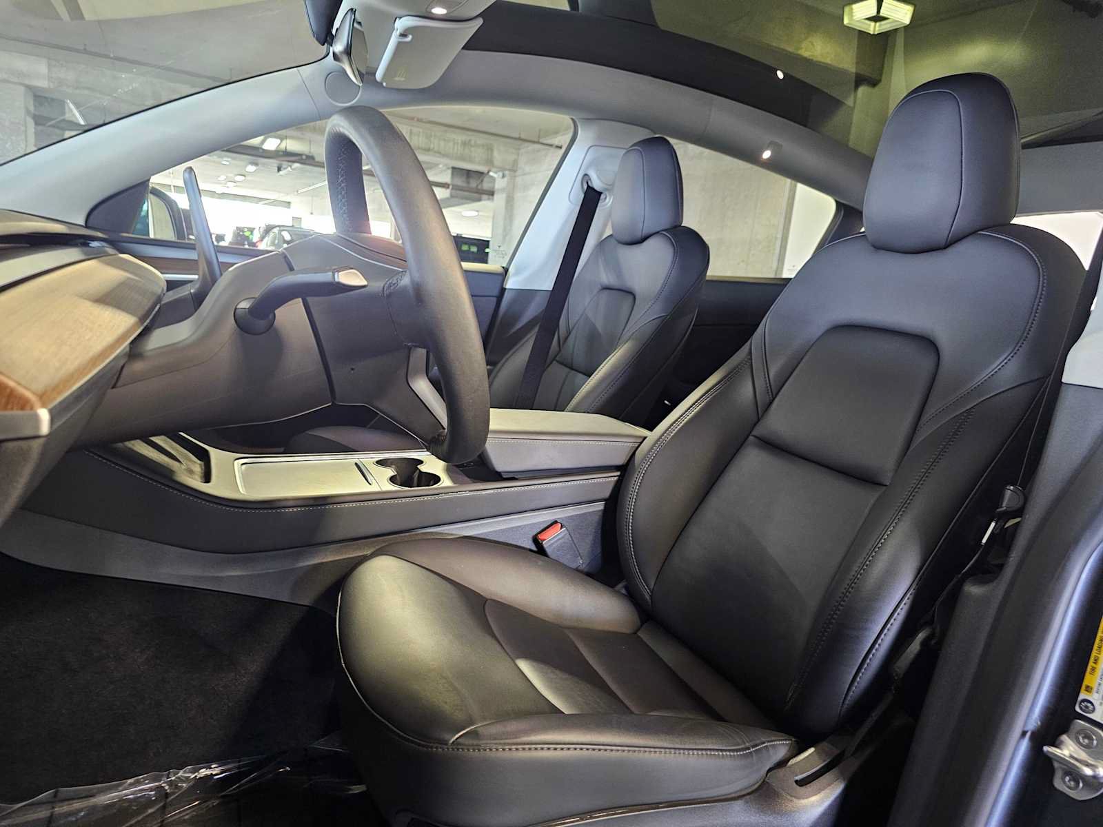 Used 2023 Tesla Model Y Performance AWD/4WD image 23