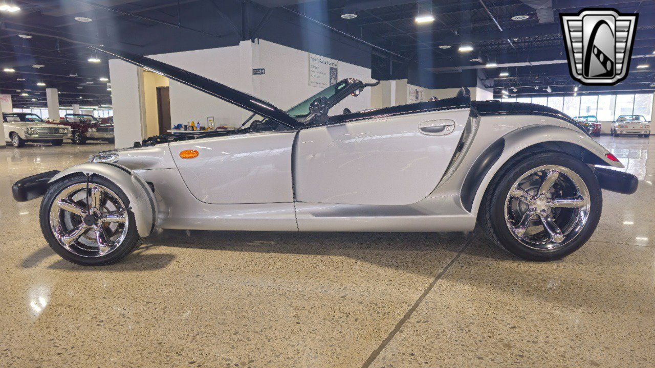 Used 2001 Plymouth Prowler image 4