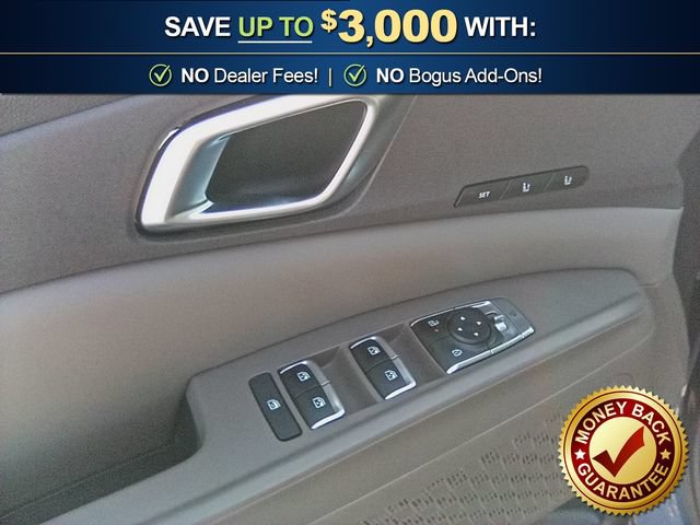 Used 2025 Kia Carnival EX FWD image 16