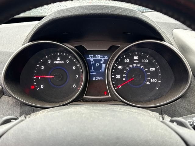 Used 2017 Hyundai Veloster Value Edition image 13