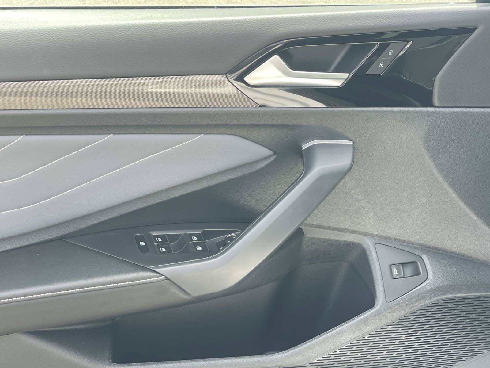 New 2026 Volkswagen Jetta SEL FWD image 20