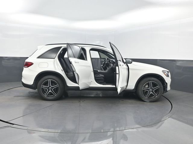 Used 2022 Mercedes-Benz GLC 300 4MATIC image 37