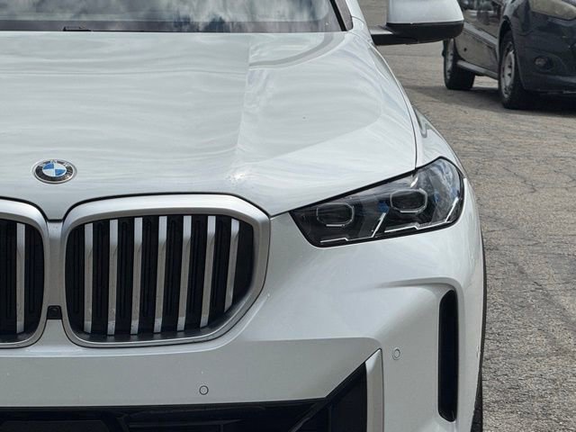Certified 2025 BMW X5 xDrive40i w/ Premium Package AWD/4WD image 12