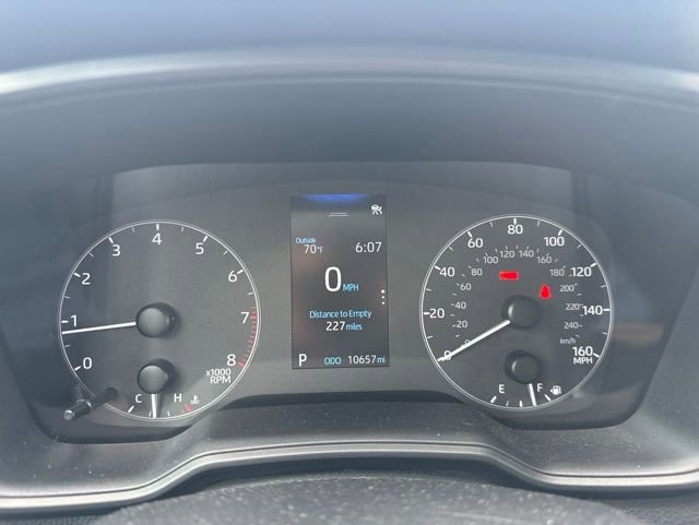 Used 2025 Toyota Corolla LE FWD image 11