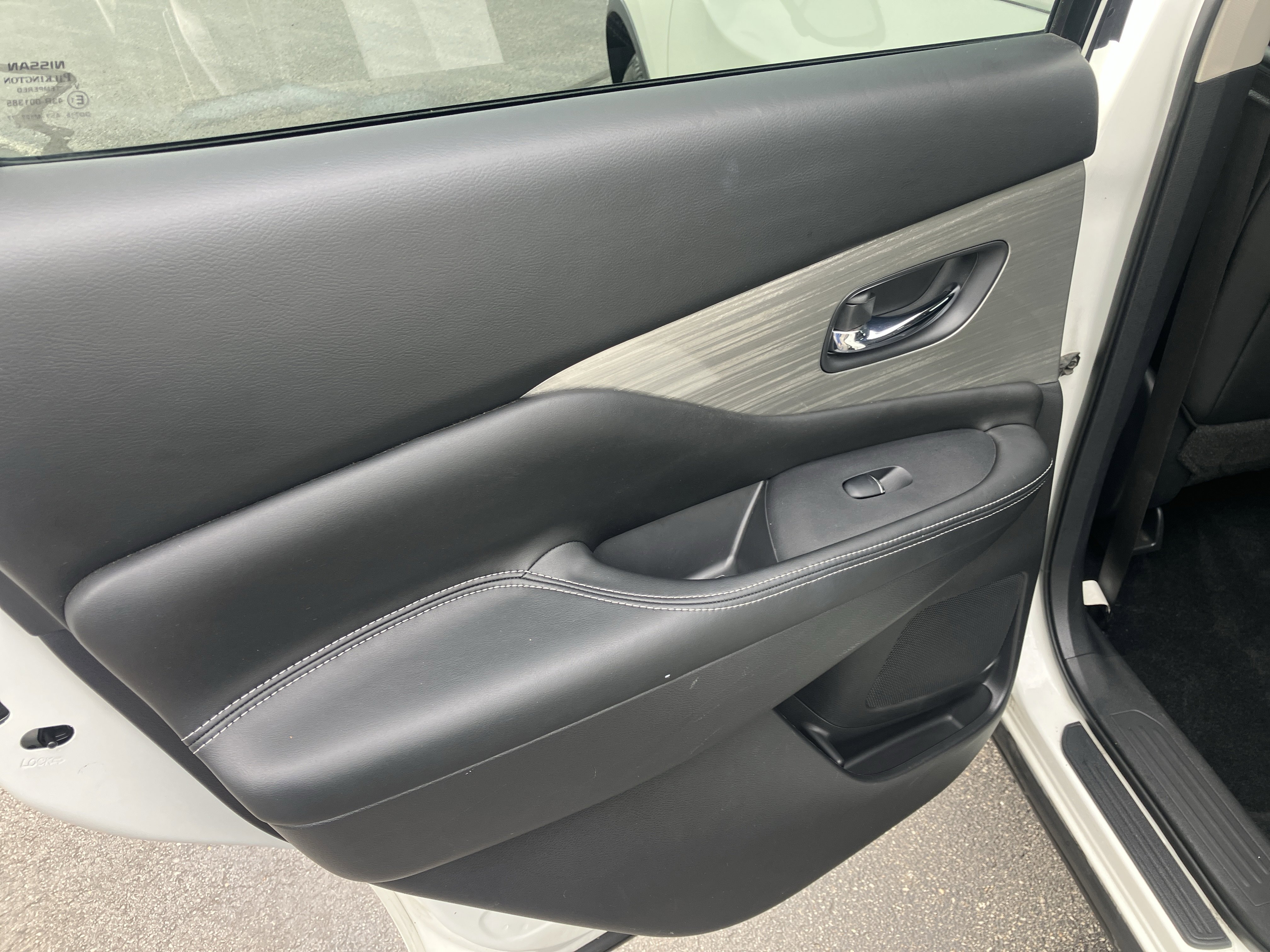 Used 2018 Nissan Murano SL w/ Cargo Package AWD/4WD image 16