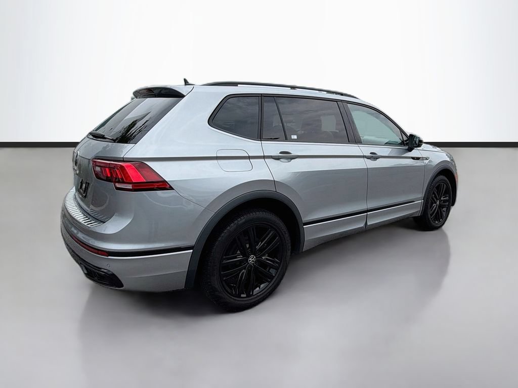 Used 2022 Volkswagen Tiguan SE R-Line FWD image 5