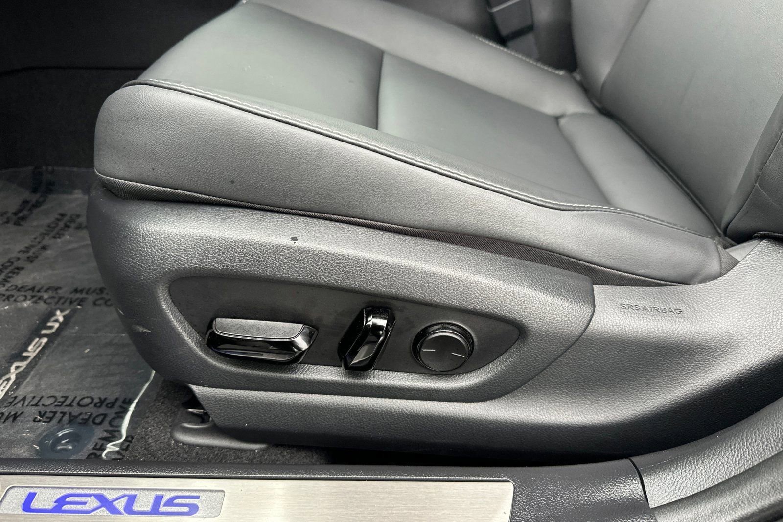 Certified 2024 Lexus UX 250h 250h Base image 13