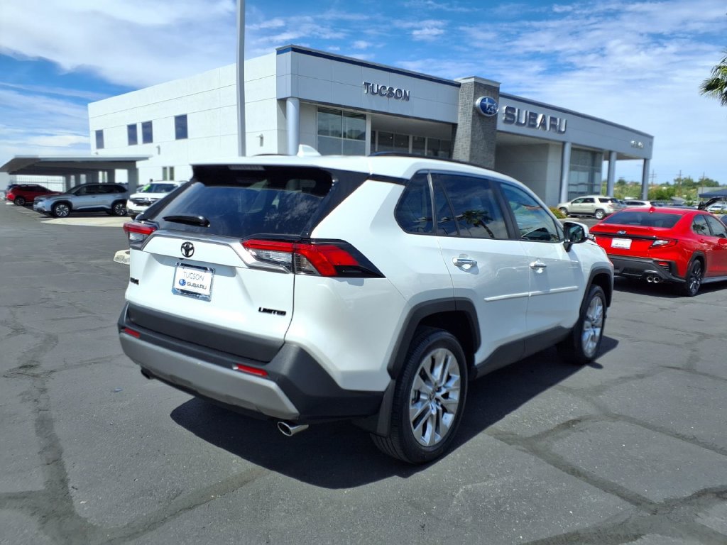 Used 2025 Toyota RAV4 Limited w/ Advanced Technology Package FWD image 11