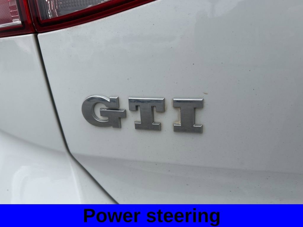 Used 2015 Volkswagen Golf 2.0T S image 5