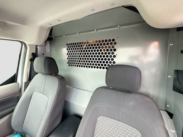 Certified 2022 Ford Transit Connect XLT FWD image 32