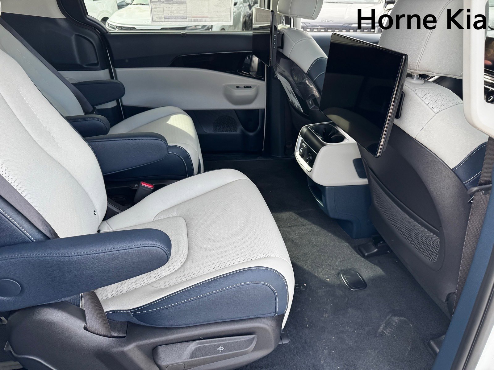 New 2026 Kia Carnival SX Prestige image 20