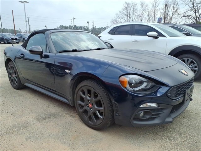Used 2019 FIAT 124 Spider Abarth w/ Convenience Group image 3