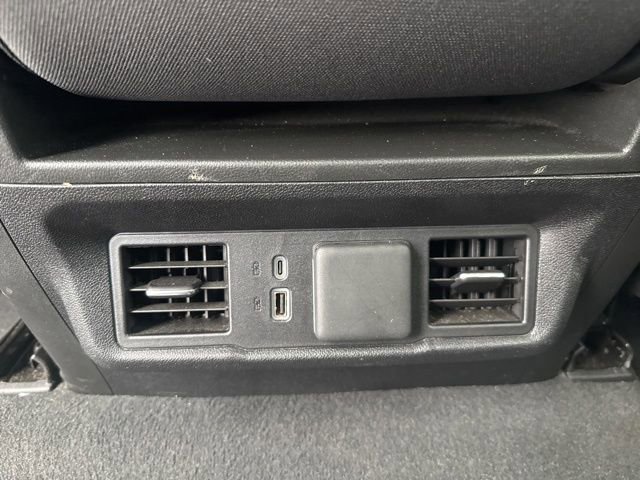 Used 2025 Chevrolet Silverado 1500 LT image 26