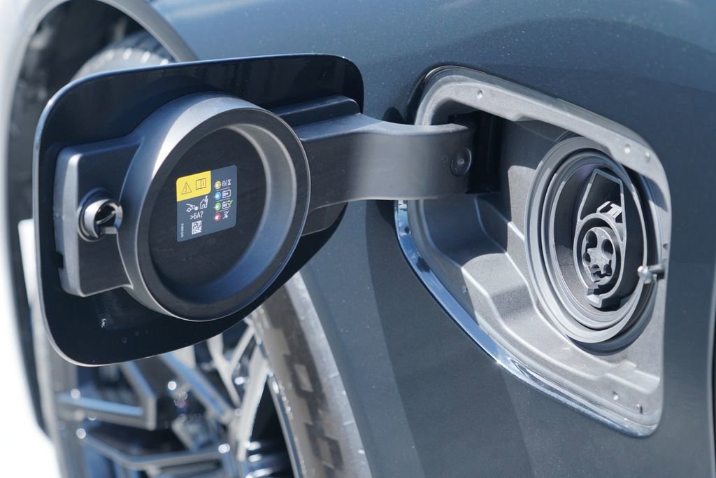 New 2026 BMW M5 Touring AWD/4WD image 6