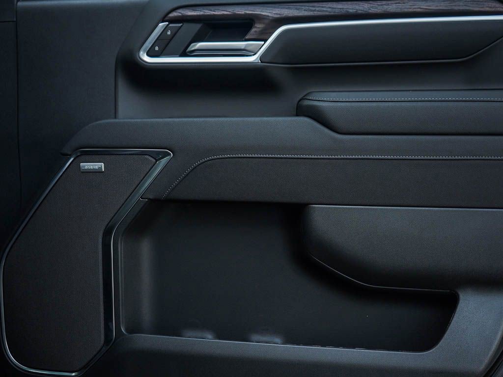 New 2026 GMC Sierra 3500 SLT w/ SLT Premium Package image 8