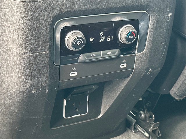 Used 2024 Chevrolet Tahoe LT image 17