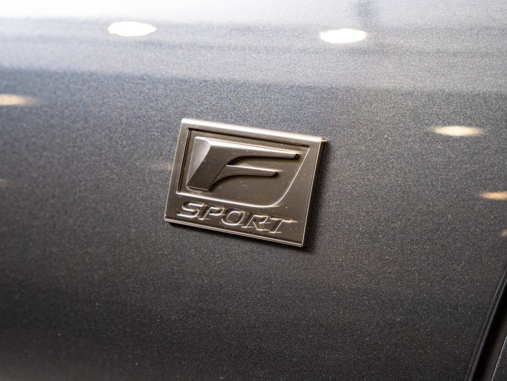 Certified 2025 Lexus ES 300h F Sport FWD image 18