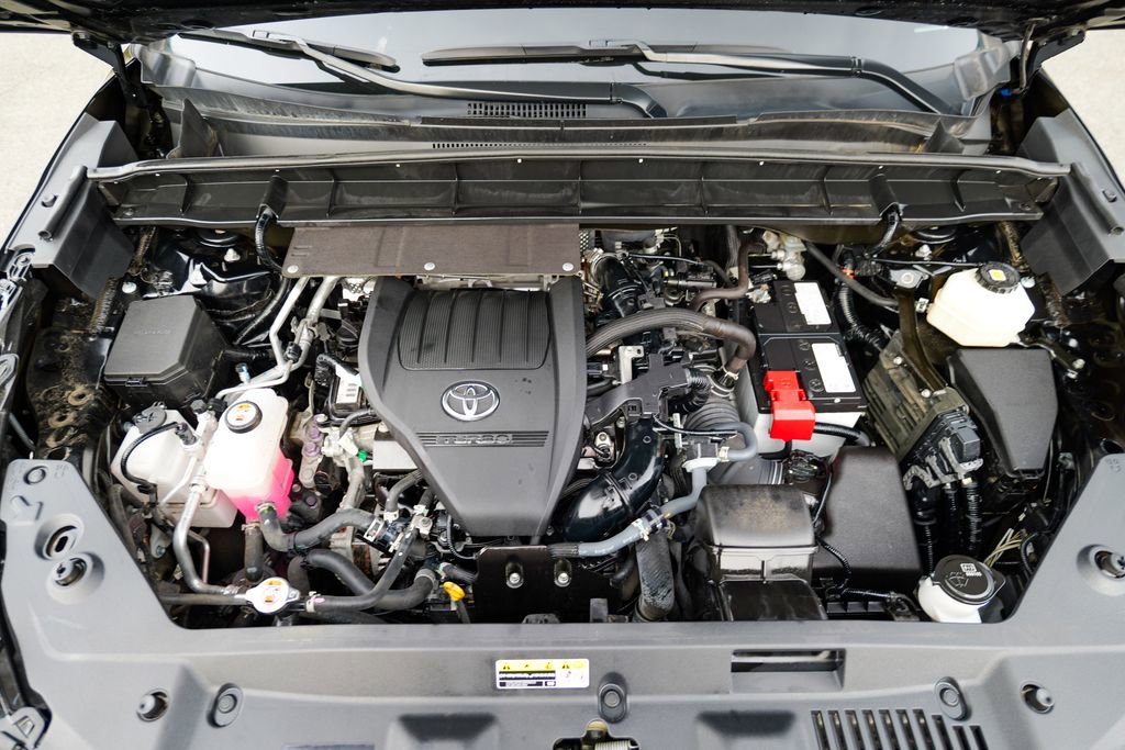Used 2023 Toyota Highlander XLE AWD/4WD image 54