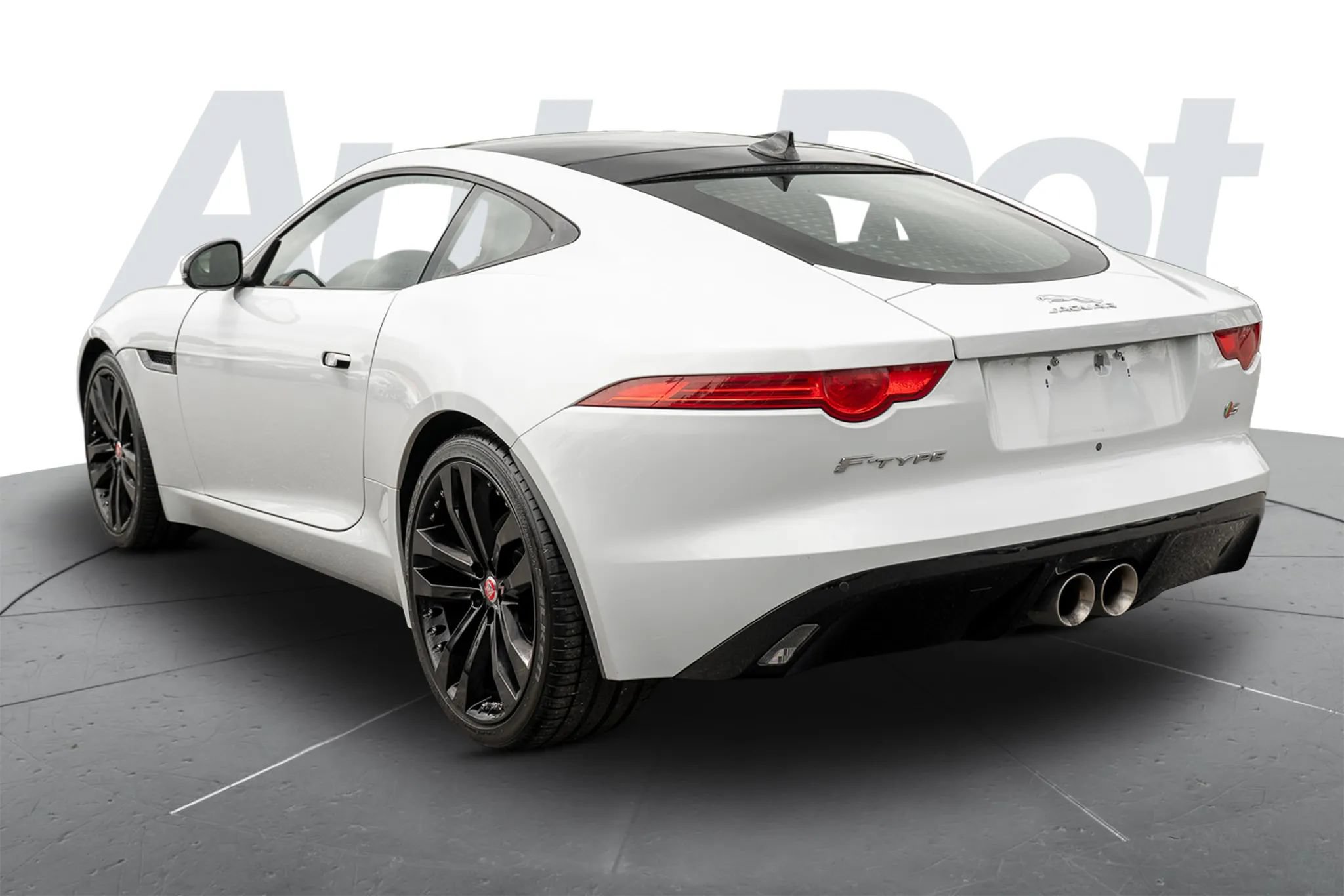 Used 2016 Jaguar F-TYPE S RWD image 2