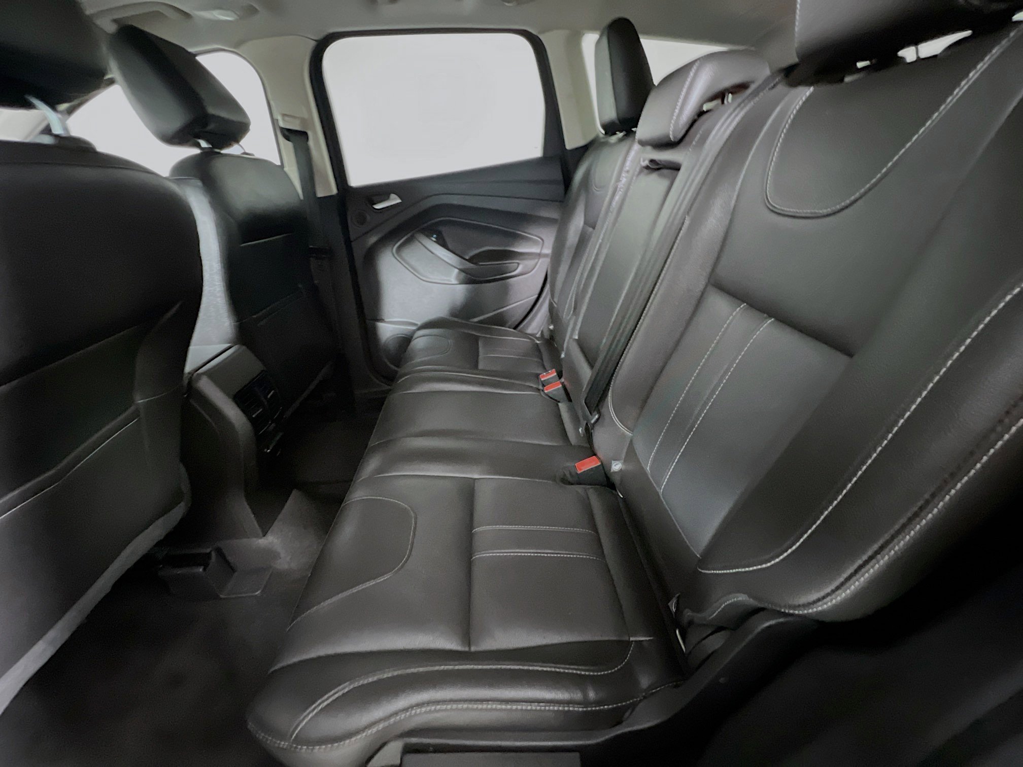 Used 2013 Ford Escape Titanium w/ Parking Technology Pkg FWD image 29