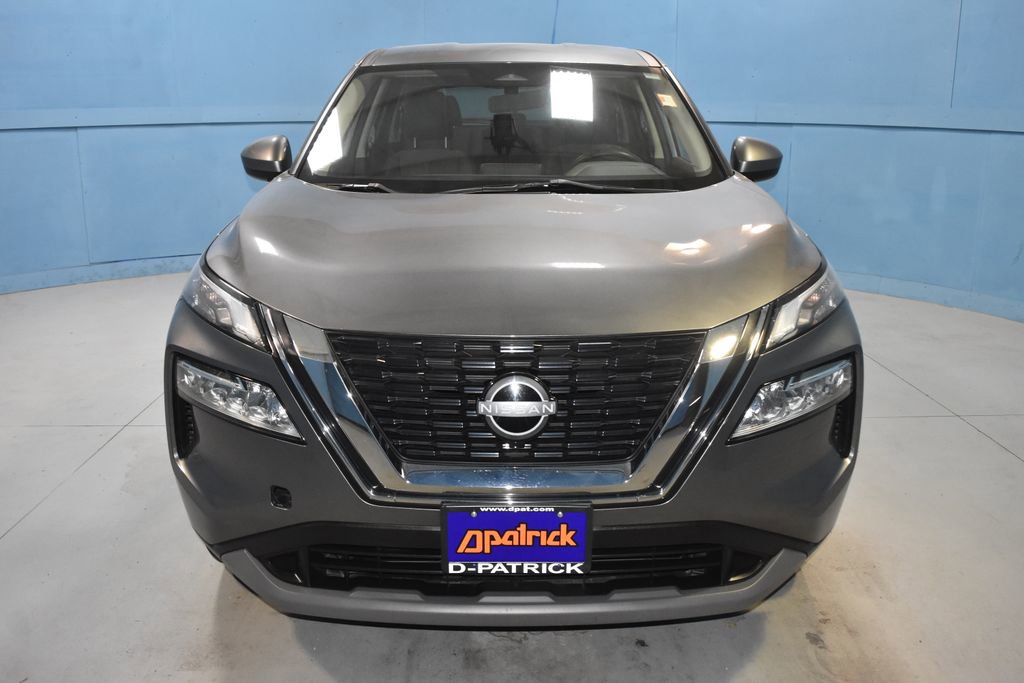 Certified 2023 Nissan Rogue SV image 24