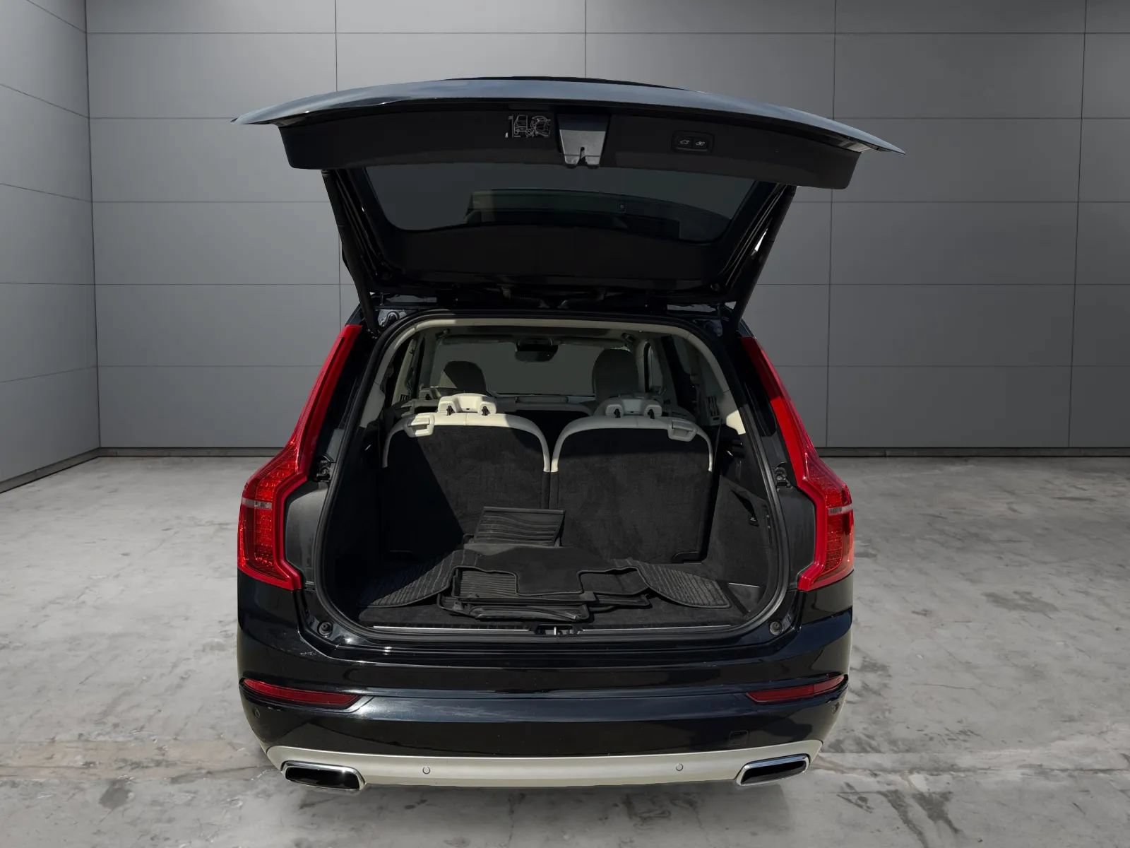 Used 2019 Volvo XC90 T6 Momentum w/ Advanced Package AWD/4WD image 9