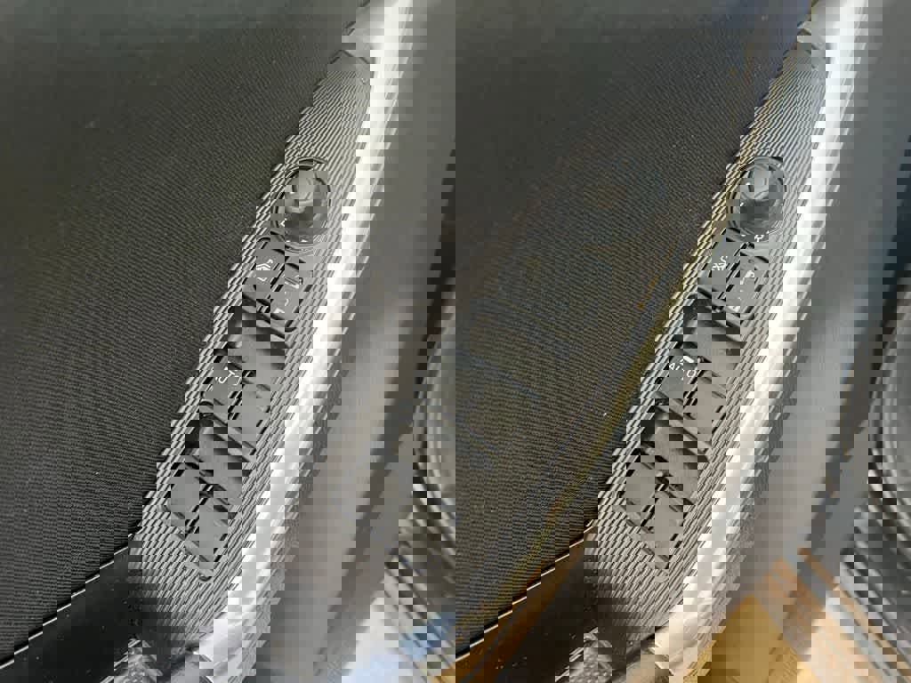 Used 2015 MAZDA CX-5 Sport w/ Bluetooth Audio Package image 16