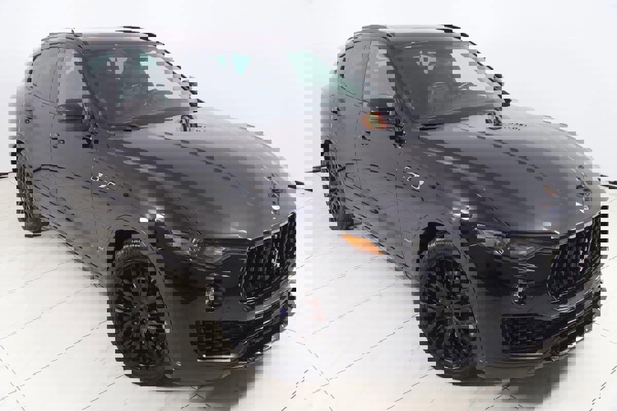 Used 2018 Maserati Levante GranSport image 22