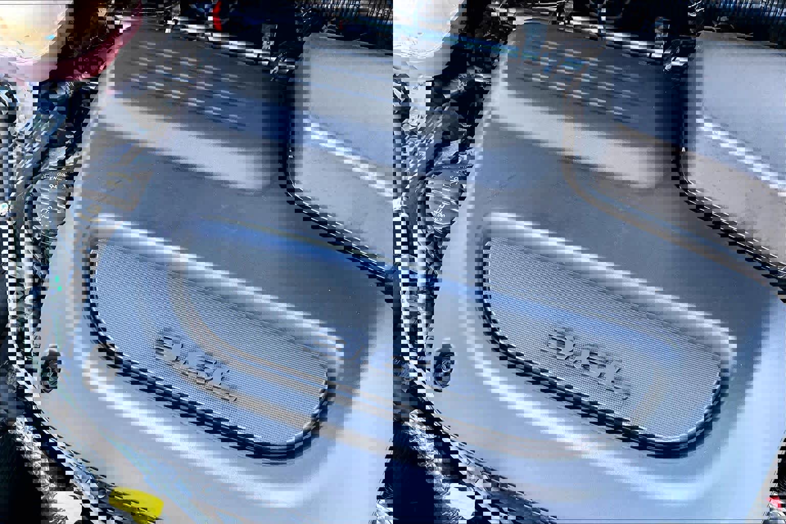 Used 2023 Chrysler Pacifica Touring-L image 32