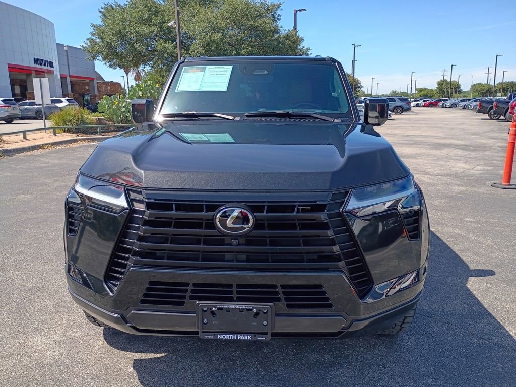 Used 2024 Lexus GX 550 w/ Accessory Package (Z1) AWD/4WD image 2
