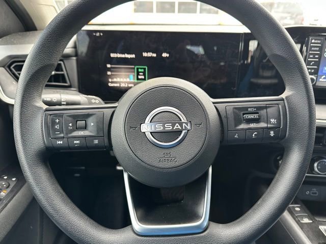 Used 2025 Nissan Kicks S image 20