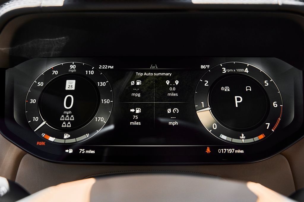 Used 2024 Land Rover Range Rover Long Wheelbase SE AWD/4WD image 62