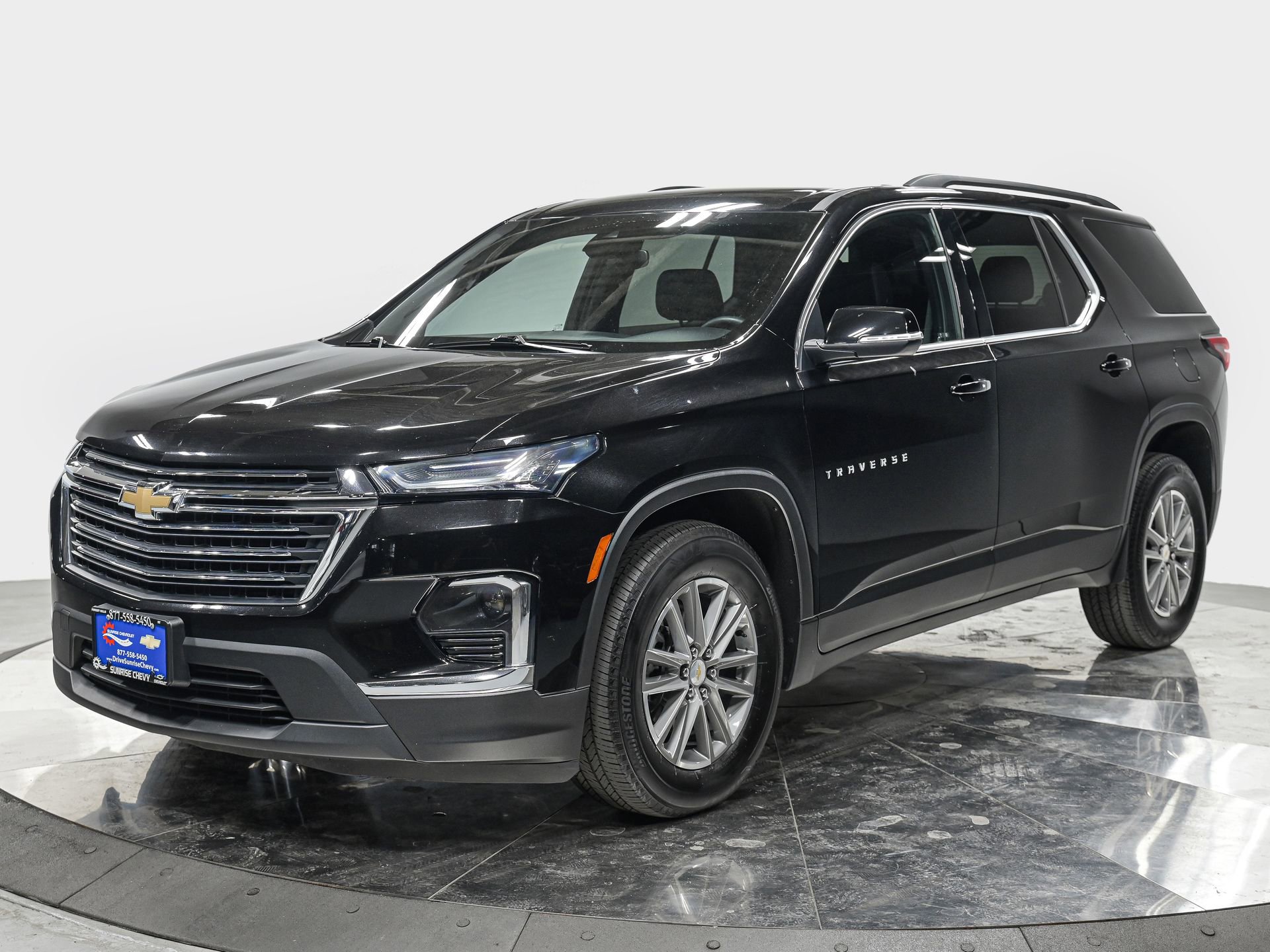 Used 2023 Chevrolet Traverse LT w/ LPO, Floor Liner Package