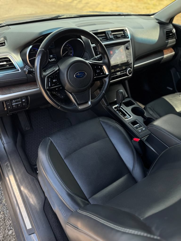 Used 2019 Subaru Outback 3.6R Limited AWD/4WD image 30