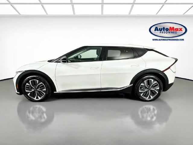 Used 2024 Kia EV6 Light AWD/4WD image 8