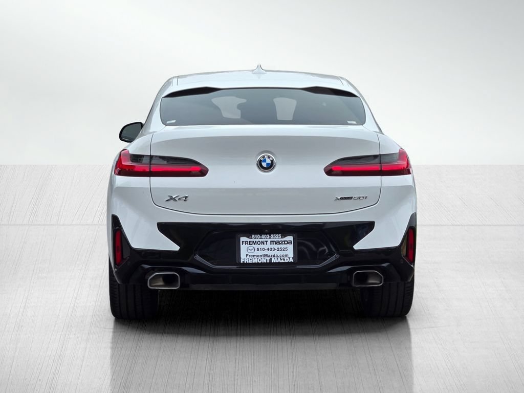 Used 2022 BMW X4 xDrive30i w/ M Sport Package 2 AWD/4WD image 5