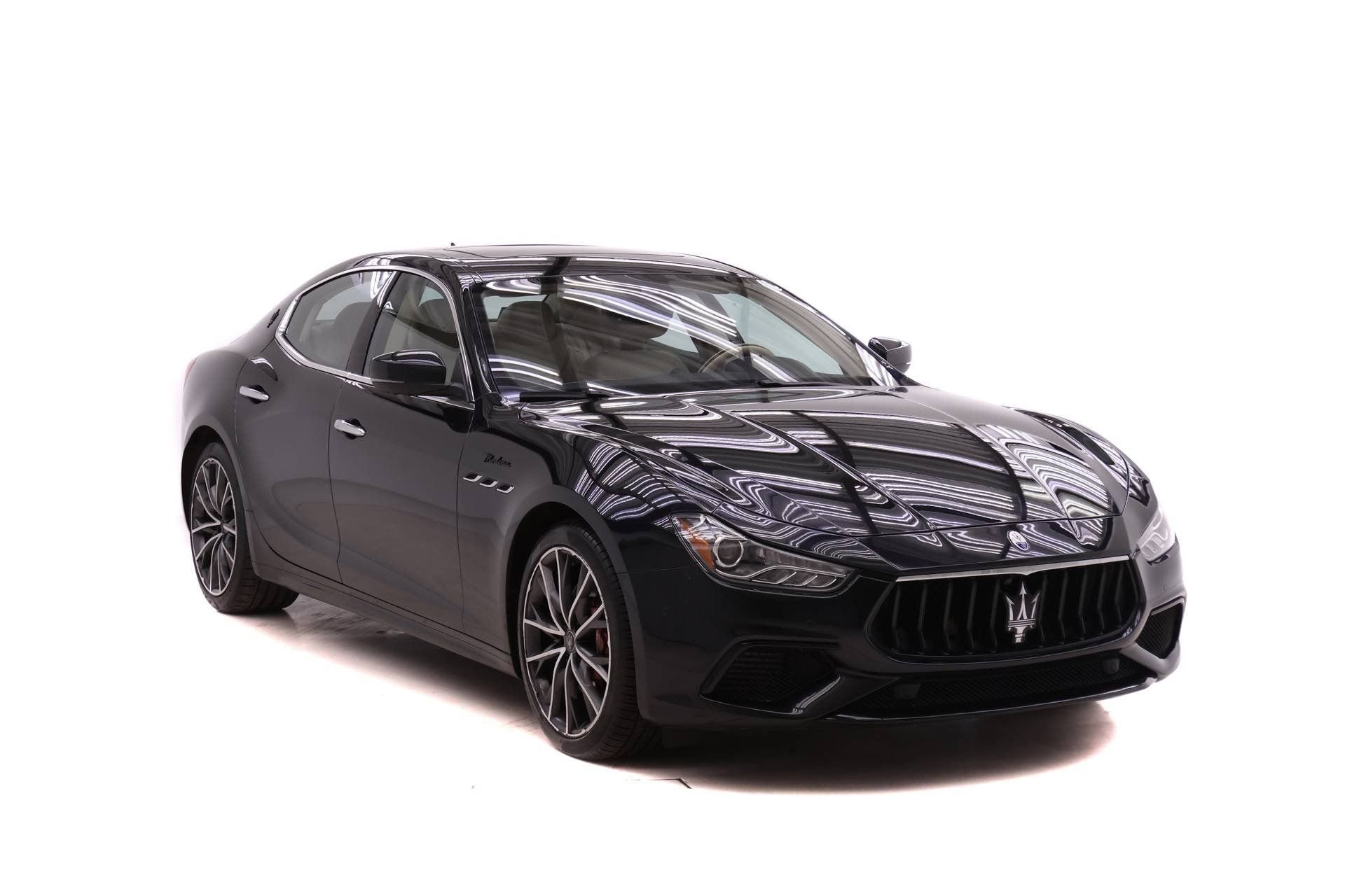 Used 2022 Maserati Ghibli Modena Q4 image 2