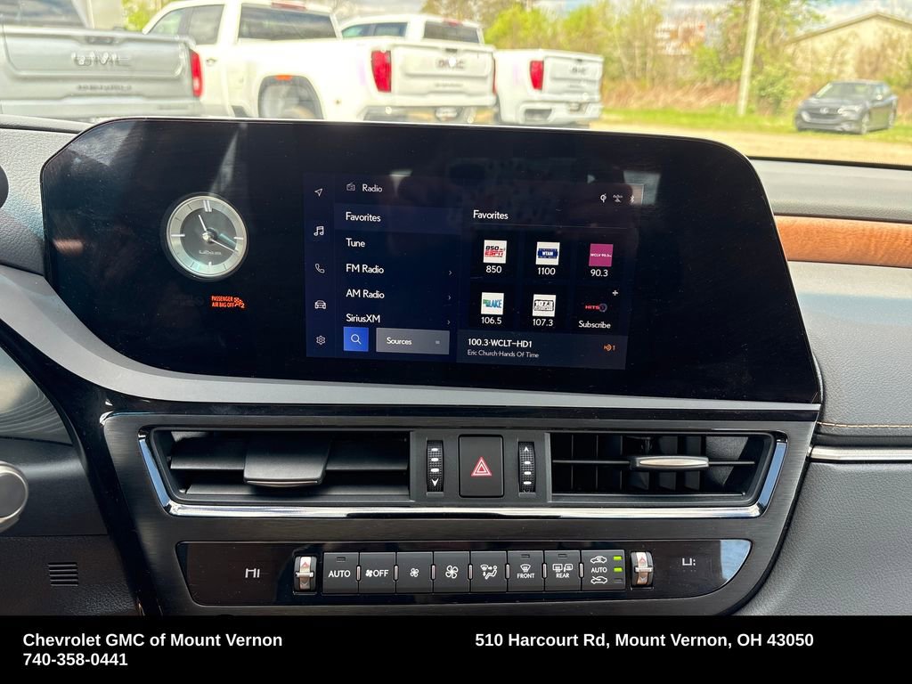 Used 2025 Lexus ES 350 w/ Premium Package image 22