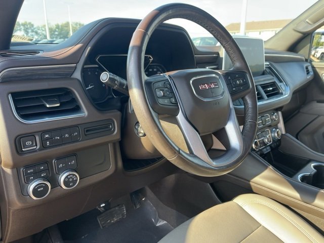 Used 2021 GMC Yukon SLT w/ SLT Premium Package image 19