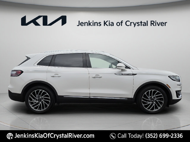 Used 2019 Lincoln Nautilus Reserve FWD image 4